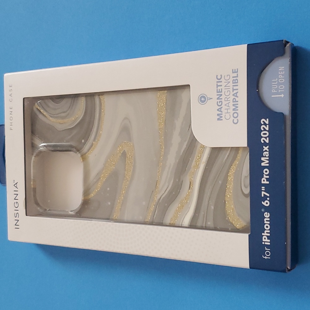 Insignia Hard-Shell Case for iPhone 14 Pro Max - Marble (Open Box)